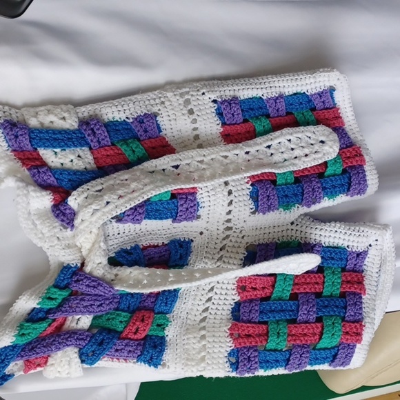 Vintage handmade granny square crochet duster cardigan set, open front, shorts - Picture 4 of 4